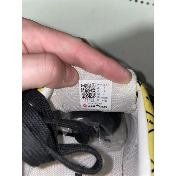 RARE AIRWALK Retro Smiley Face Logo Mens Athletic Lifestyle Skate Shoes Size 8 - Picture 8 of 8